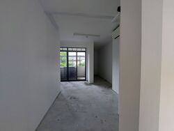 Avenue South Residence (D3), Retail #464051501